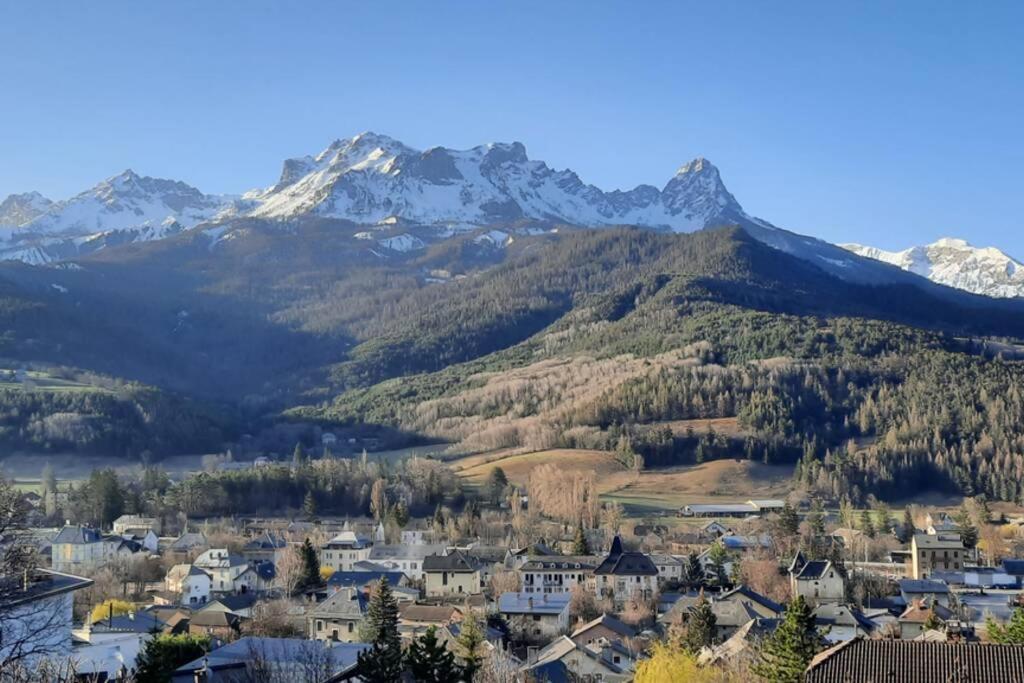 Cap plein sud en ubaye Appartement Barcelonnette Buitenkant foto