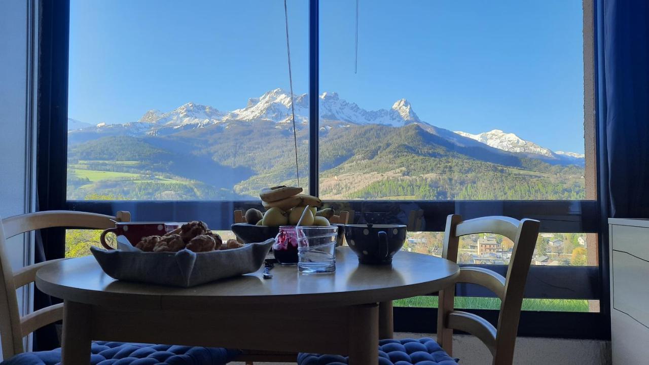 Cap plein sud en ubaye Appartement Barcelonnette Buitenkant foto